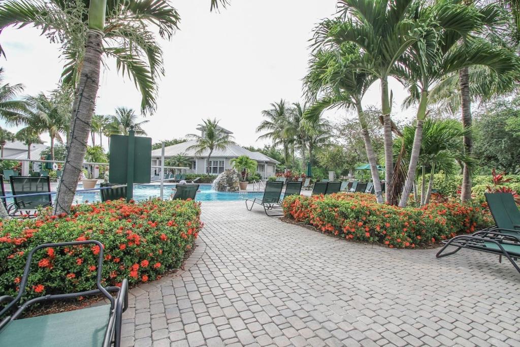Apartamento Free Golf! Stay, Play, Work From Luxury 2bdr Den 1st Floor In Lely Golf