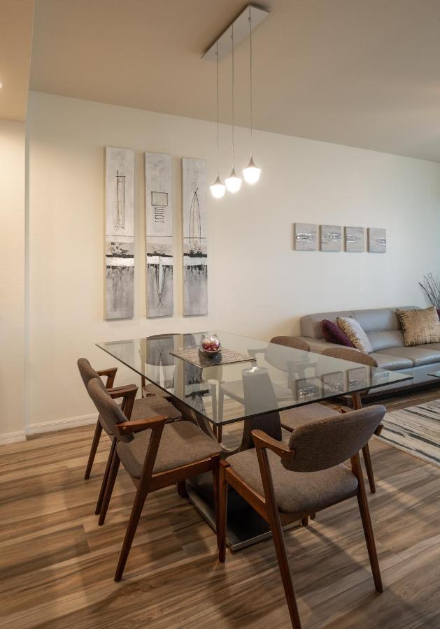 Free Golf! Stay, Play, Work From Luxury 2bdr Den 1st Floor In Lely Golf * North Naples